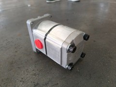 AGT YSRT14 Mini Skid Steer Loader Hydraulic Pump Brand New – Efficient