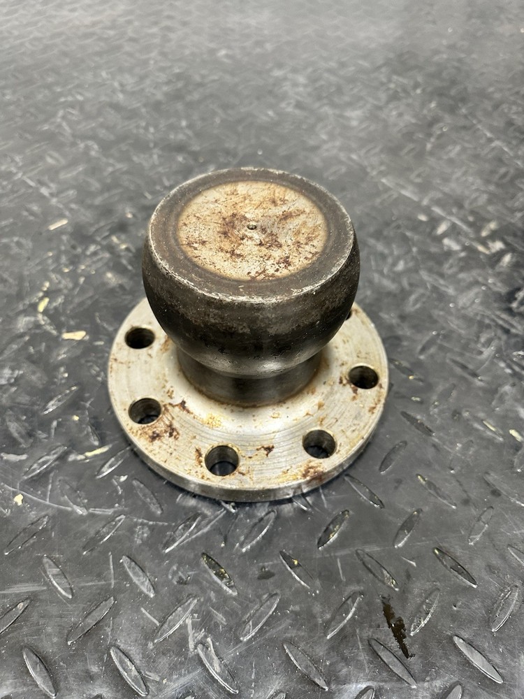 New Replacement Cat Scraper Trunnion PN 5J1392, Cat 621, 621B, 623B, 627, 627B