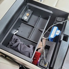 Center Console Organizer for 2014-2018 1500 / 2500/3500HD and 15- Color: black