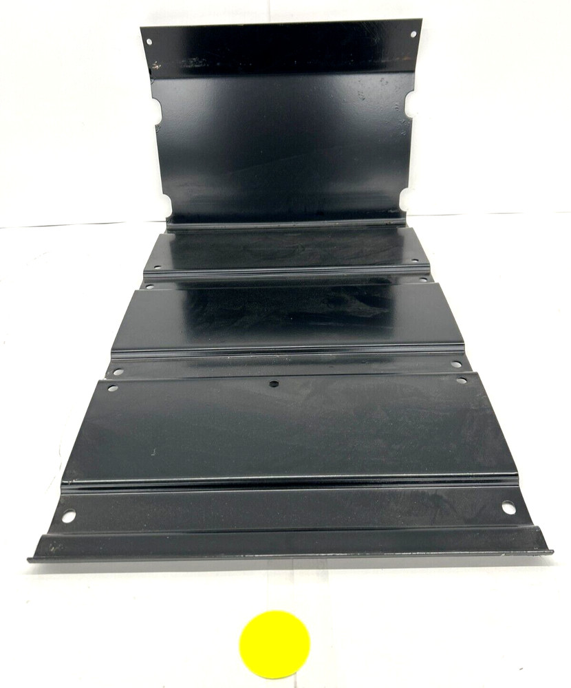 NAVISTAR INTERNATIONAL BATTERY BOX TRAY PART NO 3557573C3