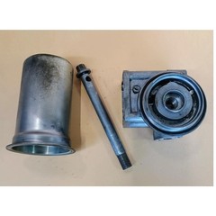 White 2-65, Isuzu 4-235 Engine oil filter assembly Used 33-0037613 (S0047)