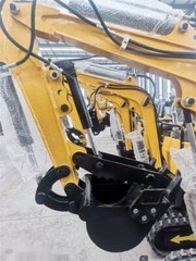 Mini Excavator Small Digger Attachment Hydraulic Thumb Clip