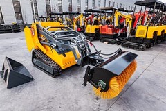 Sales: Mini Skid Steer Hydraulic Angle Broom Sweeper Attachment Free shipping