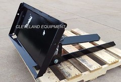 BRADCO MINI TREE FORK / NURSERY FORKS ATTACHMENT Ditch Witch Skid Steer Loader
