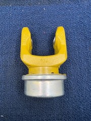 WALTERSCHEID 1-3/8″ 6 Spline Tractor Safety Slide Lock Yoke