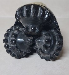 UNBRANDED BIT Black 4″ DIAMETER MALE THREAD