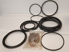Lot of 12 Pieces – Unbranded Floating Seals and Gaskets, Varying Sizes and Types