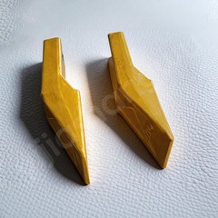 Bucket Teeth with Nuts for Mini Excavator Bucket USA Stock Brand NewX2