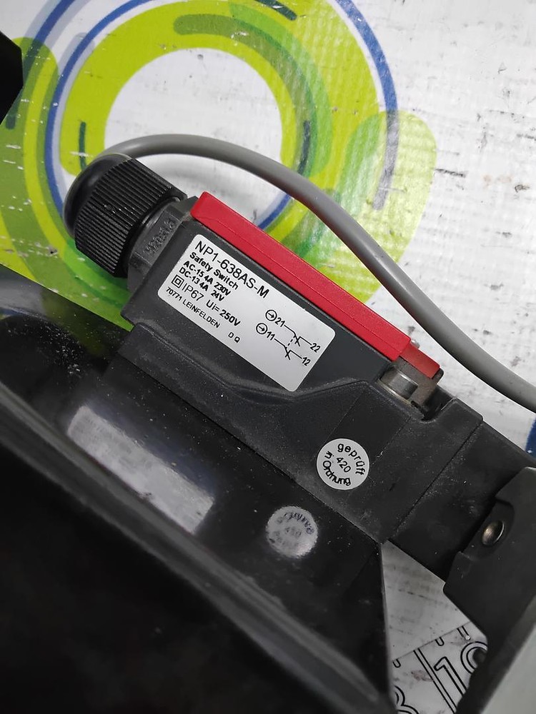 EUCHNER NP1-638AS-M SAFETY SWITCH – COMPLETE UNIT