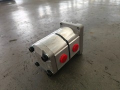 AGT YSRT14 Mini Skid Steer Loader Hydraulic Pump Brand New – Efficient