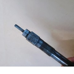 White 2-65, Isuzu 4-235 Glow plug 33-0035971 Used (S0072)