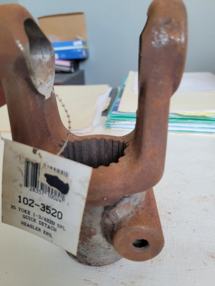 Weasler 1-3/4″ 20 Spline Tractor Quick Disconnect Yoke 35N Series 102-3520